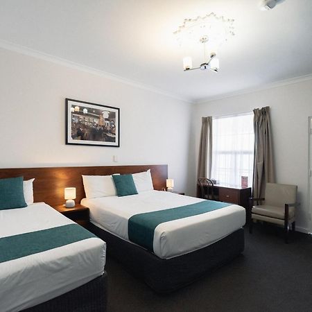 The Rose Hotel & Motel بنبري المظهر الخارجي الصورة