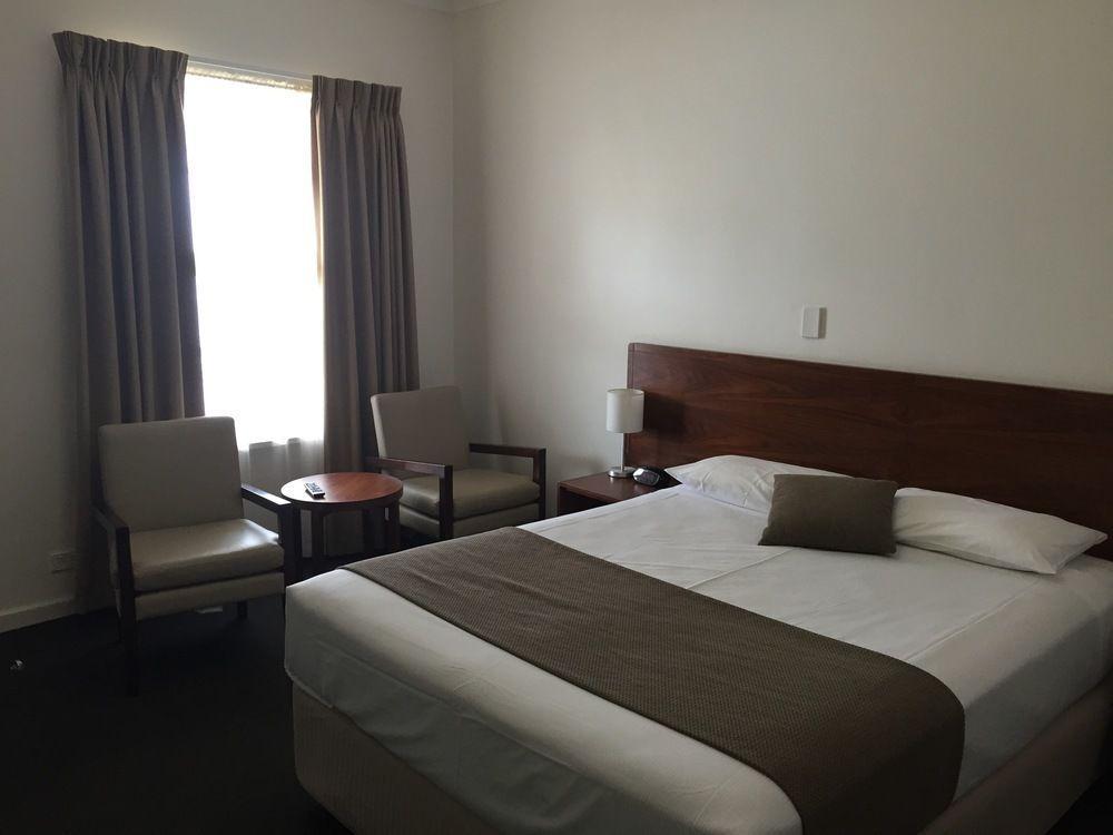 The Rose Hotel & Motel بنبري المظهر الخارجي الصورة