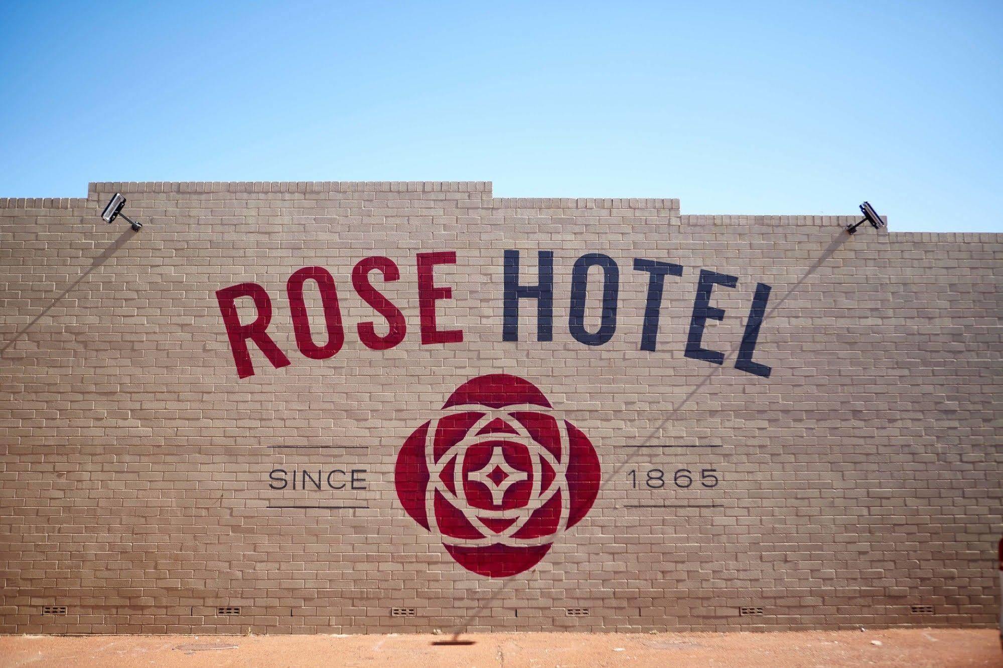 The Rose Hotel & Motel بنبري المظهر الخارجي الصورة